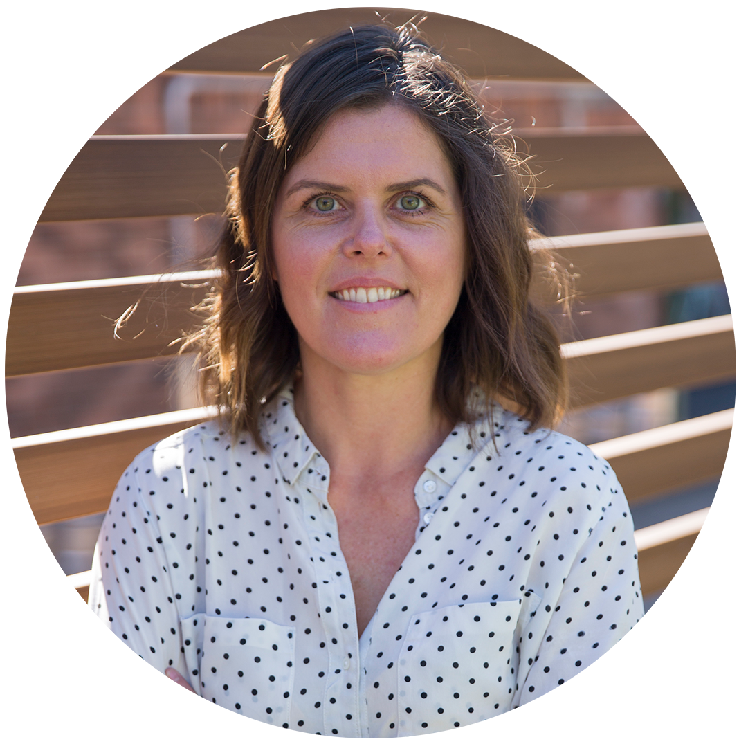 Siobhan Curran, Manager I2N